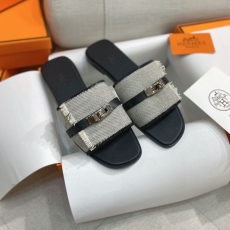 Hermes Slippers